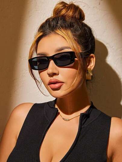 1副塑料长方形全框经典太阳镜，基础款女士时尚眼镜，适合夏季驾驶、日常生活、街头摄影、音乐节、家庭出游、约会、外出等场合，适合所有脸型。