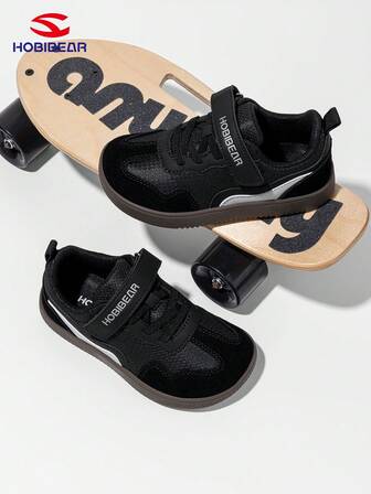 HOBIBEAR 1 par de nuevos zapatos deportivos para niños, diseño de parches de malla, zapatillas casuales para niños/niñas, suela de goma antideslizante y resistente al desgaste, diseño fácil de poner y quitar, zapatos planos adecuados para la escuela, interior/exterior, primavera/verano/otoño