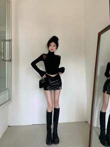 2026 Spring Women's Black Mesh Patchwork Fleece Turtleneck Long Sleeve Crop Top, Fitted Design Undershirt - Black - View 5