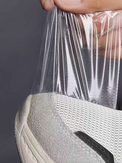 1卷防水羽绒服胶带，羽绒服专用胶带，透明保护胶带，易于裁剪和修补，适用于脏污的外套、袖子和鞋子，是易沾污夹克、领子和袖口的理想选择。