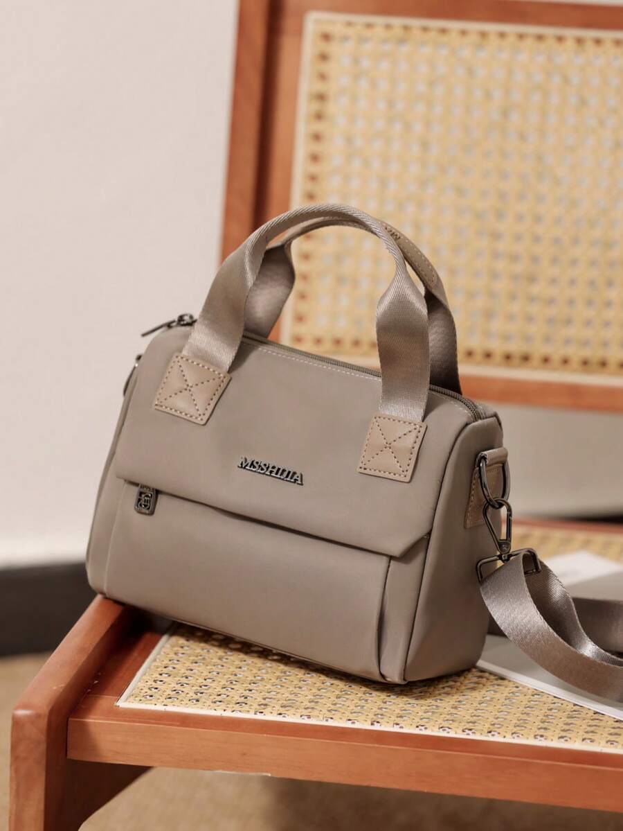 Leisure Nylon Waist Bag, Lightweight Travel Shoulder Bag With Adjustable Strap, Zipper Closure And Polyester Lining - Multi-Pocket Fashion Crossbody Bag For Outing