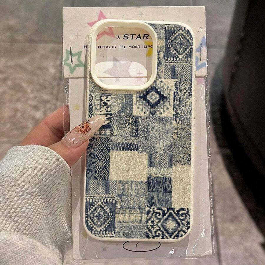 1pc TPU Material Blue & White Patchwork Pattern Phone Case Compatible With IPhone 17 Pro Max/17/16 Pro Max/15/13/12/11, S20 FE/A15/S24/A55, Compatible With Redmi Note 11/Note 12/Note 13 Pro, Full Coverage Anti-Drop Soft Protective Phone Cover,International Version, Not The Domestic Version - White - View 1