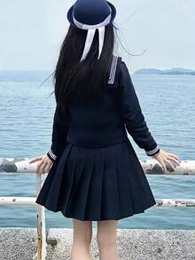 1件套学生制服角色扮演套装，藏蓝色JK制服套装，适合校园装扮、情人节派对、化装舞会、毕业照拍摄、下午茶约会等场合。 - 彩色 - 查看 5
