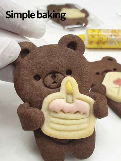 可爱的抱抱熊系列饼干模具。有趣的情人节饼干印章。蛋糕装饰饼干模具。制作糖霜饼干的工具。生日礼物：造型饼干