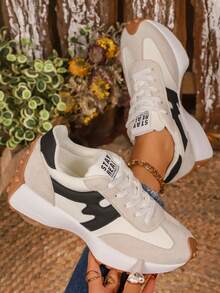 Women's Round Toe Lace-Up Thick Sole Student Casual Comfortable Platform Sneakers - White - View 2