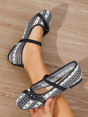 1 par svarta och vita rutiga Mary Jane-skor i dammodell, andningsbara och bekväma för arbete eller fritidskläder