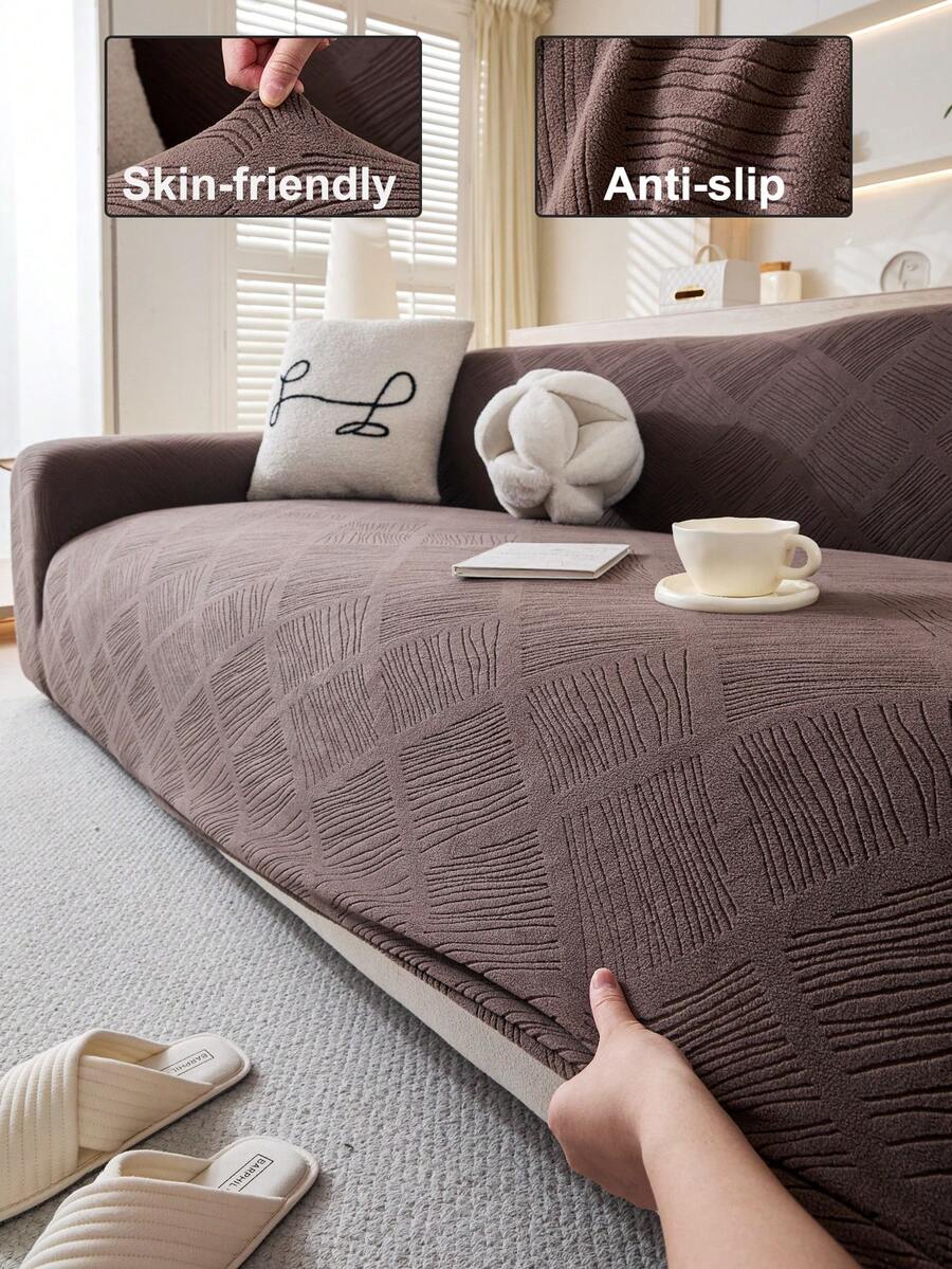 1件几何线条提花绒面沙发套，简约弹力一体式沙发套，宠物友好防滑防污，可机洗，四季通用沙发保护套，附赠1个45x45厘米枕套