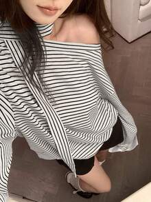 Casual Striped Asymmetrical Shoulder Long Sleeve T-Shirt Top For Women (Stripe Pattern Random) - Black and White Stripes - View 1