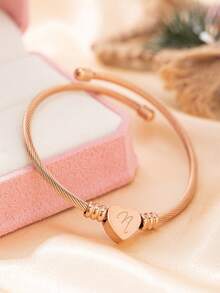1 Vòng tay chữ cái đầu hình trái tim cho bé gái Vòng tay chữ cái đầu hình trái tim có thể điều chỉnh cho bé gái Vòng tay trang sức hình trái tim có thể điều chỉnh cho bé gái (Lưu ý: Do các lô sản xuất khác nhau, có thể có một số khác biệt về màu sắc) - Nhiều màu - Xem 9
