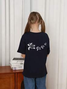 Tween Girl Soft & Comfortable Sea Turtle Print T-Shirt, Suitable For Daily Wear And Vacation In Summer - Navy Blue - View 3
