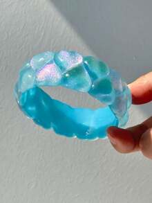 Harajuku Y2K Asymmetrical Wavy Shiny Blue Heart Striped Laser Cut Resin Bracelet, Great Gift For Friends - Multicolor - View 11