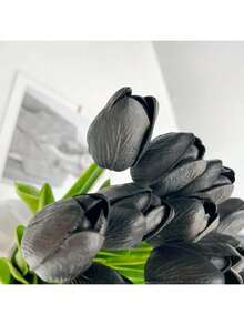 5支浪漫高级仿真花卉摆件，逼真触感郁金香丝绸花束，适用于婚礼、房间、家居、酒店、派对、活动、新年礼物、手持花艺摆件，可用于情人节、婚礼/家居/卧室/客厅/餐桌装饰/新娘捧花/户外花园等场合。 - 黑色 - 查看 6