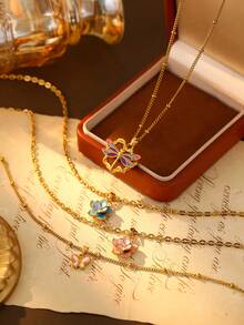 1件优雅高品质不锈钢女士吊坠项链，饰有蝴蝶、蜻蜓、莲花吊坠，适合日常佩戴和参加派对，是馈赠佳品。 - 金色 - 查看 3