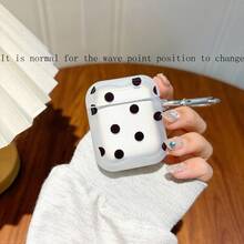 1 Juego de Estuche Protector Minimalista Clásico a Lunares Negros Compatible con Auriculares Inalámbricos Bluetooth Apple Pro/3ra Generación con Correa - Negro - Ver 9