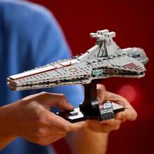 LEGO Star Wars - 75441 Hunter-Class Cruiser