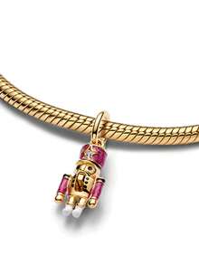 1pc Fashionable Delicate Gold Series Horse Shoe, Nutcracker, Red Rose, Family Bead Pendant Versatile DIY Bracelet Necklace Gift - Yellow Gold - View 4