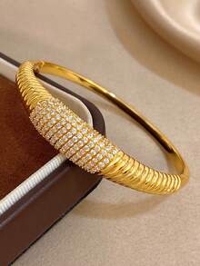 Juego de joyas de acero inoxidable chapado en oro de 18K para mujeres, incluye pulsera y brazalete, piedras de circonita, apilable, regalos para mamá, Navidad, Acción de Gracias, Halloween, boda, aniversario, Día de San Valentín, estilo bohemio, uso diario y para fiestas - Multicolor - Ver 10