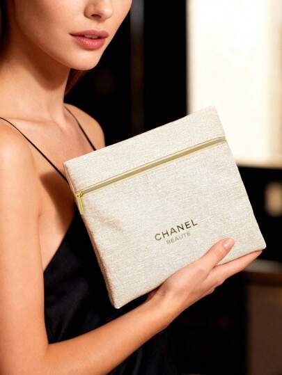 CHANEL 铂金方形收纳包。2026春夏新款时尚单品。旅行必备。高端时尚化妆包。大容量化妆包。便携手提包。