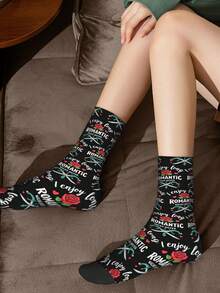 1 Pair I Enjoy Long Romantic Walks Outer Walter 2 For Men & Women 3D Digital Printed Athletic Socks, All-Season Comfort For Fitness, Sports Travel & Casual Attire Matching Couple Gift For Birthdays, Weddings - 黑與白 - 查看 10