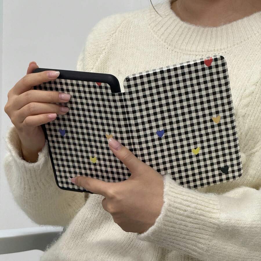 Shockproof Plaid Pattern Basic Pad Kindle Reader Protective Case, Book-Style Plaid & Heart Pattern, Compatible With Paperwhite 10th/11th/12th, Kindle (Colorsoft)/10th/11th/12th And Other Popular Models, Kindle Accessories/Kindle Cover/Spring Gift Birthday Anniversary - Multicolor - View 1