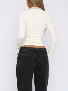 Top Feminina Vuslat de Cor Sólida, Minimalista, com Decote em V e Recorte de Renda, Top Básica Feminina Sexy de Corte Baixo e Ajustada, Cropped de Manga Longa e Justas, Sexy e Elegante, Casual e Chique, para Encontros, Dia dos Namorados