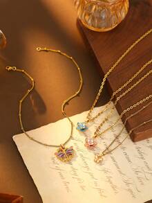 1件优雅高品质不锈钢女士吊坠项链，饰有蝴蝶、蜻蜓、莲花吊坠，适合日常佩戴和参加派对，是馈赠佳品。 - 金色 - 查看 4