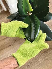 4只装超细纤维清洁手套 | 弹性透气，适用于客厅、卧室、浴室、厨房、汽车等场所的除尘和清洁。