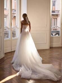 Fairy-Tale Spaghetti Strap Corset Tulle Ball Gown Wedding Dress, Bridal Gown, Wedding Dresses For Bride, Elegant And Comfortable, Formal Dresses For Women, Suitable For Wedding, Party, Vacation, Bride, Formal Occasions, Dinner Dress, Prom Dress, After-Party Dress, Homecoming Dress, Cocktail Party, Birthday Party, Celebration, Gala, Festival, Ceremony - 白色 - 查看 2