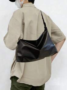 Retro Ins Casual Crossbody Bag, Large Capacity, Non-Adjustable Strap, Shoulder Tote Pleated Leather Satchel Bag, New Personalized Shoulder Messenger Bag For Men, Casual, Commute, Travel, School, College - Black - View 3