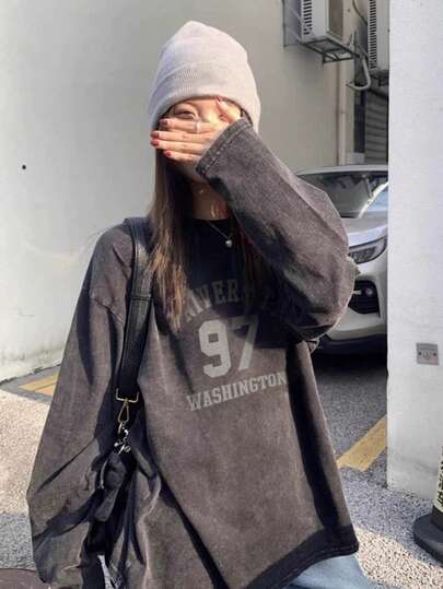 Women's Casual Vintage Washed Letter Print Round Neck Long Sleeve Loose Relaxed Pullover T-Shirt, Versatile For Spring And Autumn Black