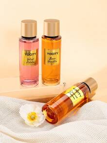 250毫升高级香氛喷雾，持久留香，有效去除异味。适用于室内，可用作浴室和卫生间除臭剂及空气清新剂，也可用于香薰、家居装饰、扩香等。是馈赠亲友、家居装饰、生日、毕业、圣诞节等场合的理想之选。 - 多種香型 - 查看 5