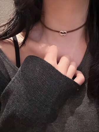 1pc Vintage Heart Shaped Decorative Choker Necklace, Suitable For Women's Daily Wear