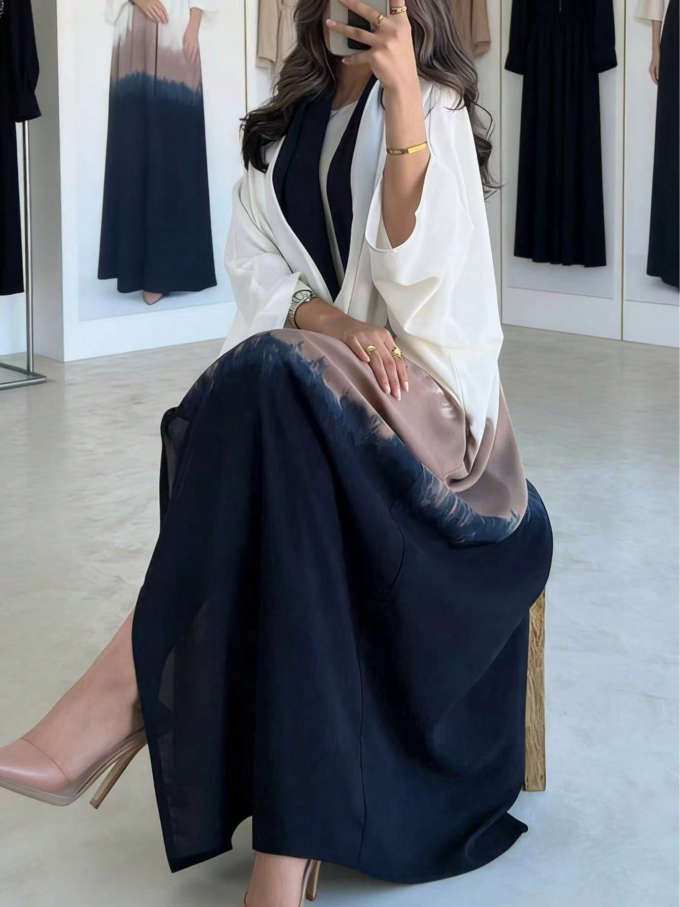 عباءة نسائية بأكمام خفيفة طويلة وأكمام خفيفة مفتوح...