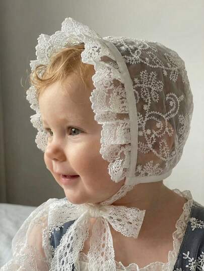 1pc Vintage Lace Embroidered Floral Baby Bonnet, Heirloom Christening & Photography Hat, 6-24 Months (Beige/White)