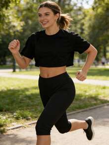 Women's Short, Fitted Leggings, Made With Stretchy Fabric, Featuring Anti-Exposure Shorts And Knee-Length, Lightweight Pants, Perfect For Comfortable And Form-Fitting Wear During Sports And Fitness Activities. - 黑色 - 查看 4