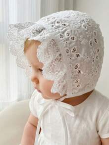 1顶复古蕾丝婴儿帽，传统洗礼及摄影帽，精致刺绣花卉图案 - 1PC - 查看 6