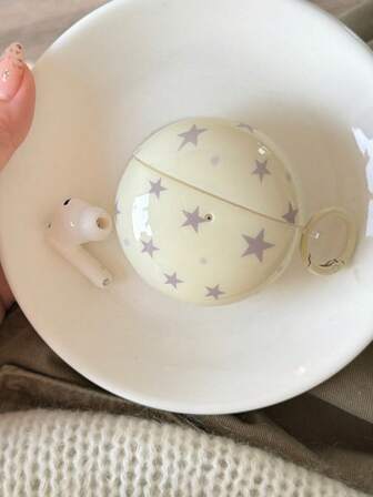 Simple Yellow Background Star Design Protective Case Compatible With Huawei Freebuds 2/3/Pro, Compatible With Huawei Freebuds 2/3/SE/SE2/SE3, Galaxy Buds 2/Pro/FE, Soft Shell Anti-Drop, Cute Style