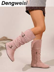 粉色褶皱搭扣侧拉链中筒靴，欧美波西米亚风平底圆头舒适百搭，适合办公室通勤、日常穿着、度假、街头风、校园风等各种场合，时尚女靴 - 粉色 - 查看 7