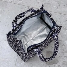 Túi đựng cơm trưa bằng nylon dày dặn in họa tiết hoa, túi đựng cơm hộp di động, túi giữ nhiệt có lớp lót nhôm, khóa kéo, thích hợp cho bữa trưa, dã ngoại, đi làm, ăn ngoài trời, hộp đựng cơm giữ lạnh hàng ngày, chống thấm nước, dung tích lớn, dành cho nữ và nam, thích hợp cho dã ngoại, quà tặng tựu trường cho nữ, đồ dùng cần thiết khi cắm trại. - Màu xanh hải quân - Xem 7