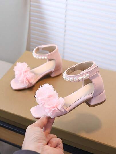 1 par flickor med mjuk botten, moderiktiga, halkfria högklackade sandaler, lämpliga för skolan, träning och vardagsbruk