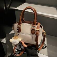 Bolso de hombro femenino de moda bolso de mano de verano con colgante de peluche diseño minimalista y retro bandolera cruzada para mujer - Blanco - Ver 4
