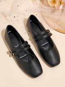 Chaussures vintage de style "Babies" en France, bout carré  enrobé noir, boucle métallique sur la bride, élégantes et polyvalentes, semelle souple, mode et confort pour un port toute la journée en été, chaussures plates pour femmes, neuves, simples, style décontracté Glissant, double bride brillante avec boucle, convient pour les cadeaux de la Saint-Valentin, de la Fête des Mères, mariages, fêtes, tenue de bureau (la taille est petite, les chaussures sont étroites, il est recommandé de commander une taille au-dessus) - Noir - Voir 16