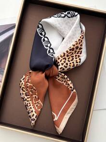 1 pieza Nuevo 2026 Moda Sexy Pañuelo de seda sintética con estampado de leopardo y color contrastante, Pañuelo unisex de 65*65cm, Pañuelo para el cuello, Adecuado para trajes, deportes al aire libre, equitación, compras, citas, fiestas, vacaciones, viajes y diversas ocasiones - Café integral - Ver 1