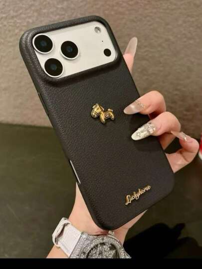 Luxury Gold English Pony Applicable For IPhone 17/16 Pro/Pro Max Phone Case, New Year Edition, Niche Ins Style, Apple 16 Plus Personalized, Fashionable For 15, Full Protection Anti-Drop For 14, High-End 13/12/11 Phone Case Cover