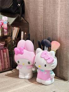 SANRIO 1个、Melody、化妆刷收纳盒，可作桌面整理器、铅笔盒、背包使用，是返校必备、化妆师收纳的理想之选，也适合作为万圣节、复活节、感恩节礼物。（部分工艺品可能存在轻微瑕疵，可擦拭干净） - 彩色 - 查看 5