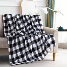 2026 Elegant Comfort Velvet Touch Ultra Plush Christmas Holiday Printed Fleece Throw/Blanket-50 X 60inch, (Reindeer), 50 X 60 Inch (W912) - 布法羅黑 - 查看 1