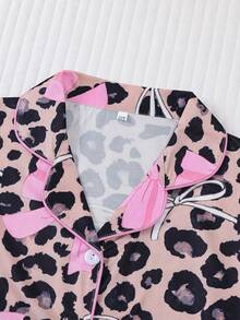 2pcs/Set Fashionable & Cute Girls Leopard Print With Bow Short Sleeve Pajamas Set, Sweet & Comfortable Casual Sleepwear With Leopard And Bow Print Pattern, New Relaxed Children Pajamas With Collar Cardigan Shirt And Elastic Waist Shorts, Suitable For Girls Everyday Outfits, Machine Washable, Can Be Worn Outdoors, Party, Vacation, Home - Coffee Brown - View 3