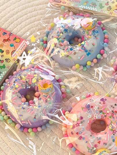 Teenagers' High-Value Cake Donut Pinching Decompression Toys, Macaron Color Pinching Decompression Toys Are Suitable For Desk Toys, Students' Class Decompression, Parties, Gifts For Friends, Christmas