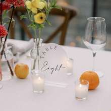 Gold Mirror Arched Wedding Table Numbers With Stands 1-10, 5x7 Inch Acrylic Arch Sign With Holder, Table Number 1-10, 5"X7") (DM9102) - Phông chữ đen mờ - Xem 5