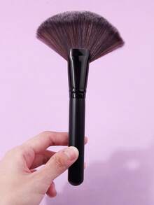 1支多功能大号扇形化妆刷，质地柔软蓬松，适用于面部轮廓修饰、腮红、散粉、日常妆容 - 黑色 - 查看 5